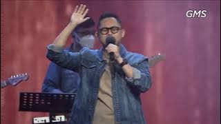 Kutinggikan NamaMU YESUS - KAU bertahta atas pujian umatMU