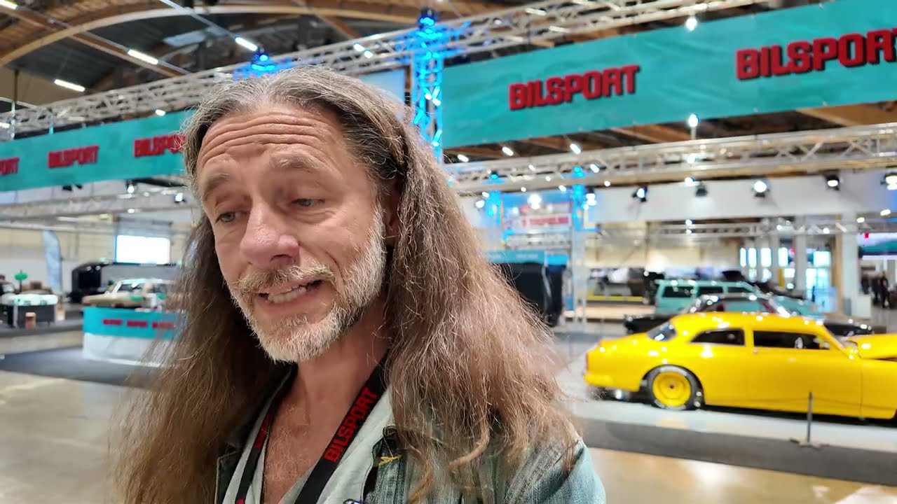 Tjuvtitt på Custom car Show!