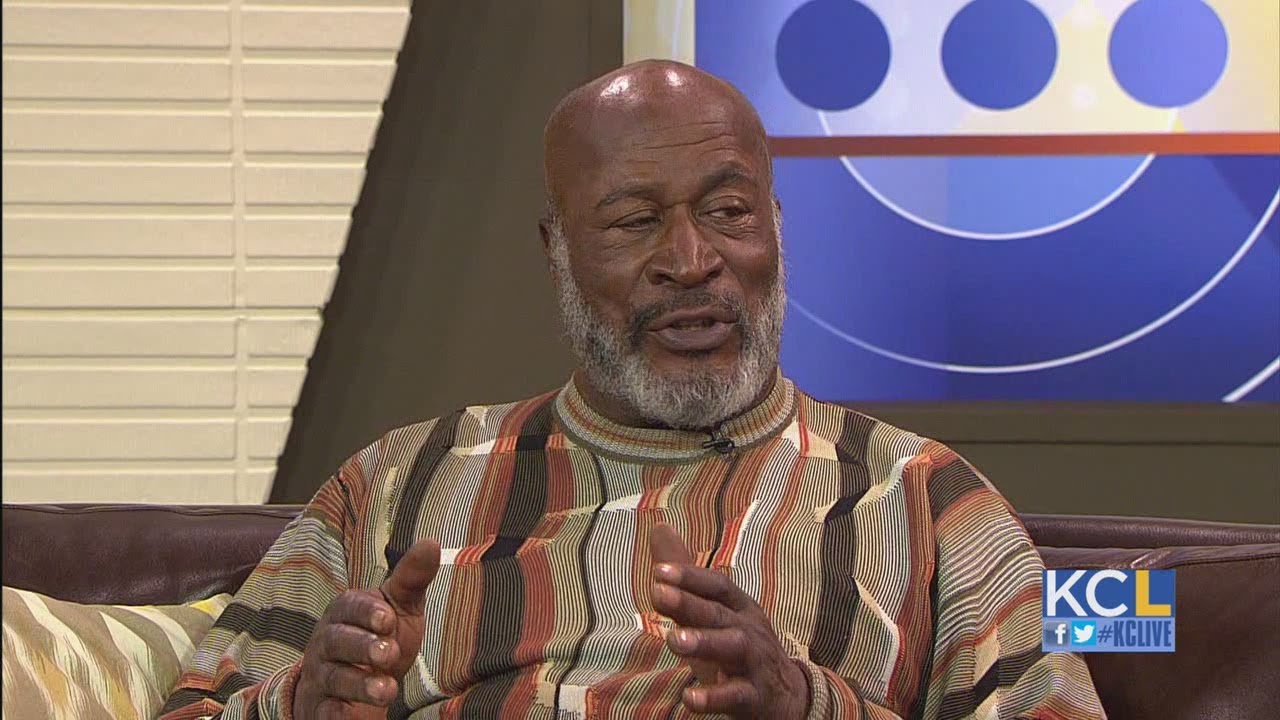 KCL Wellknown actor John Amos brings Halley's Comet to The