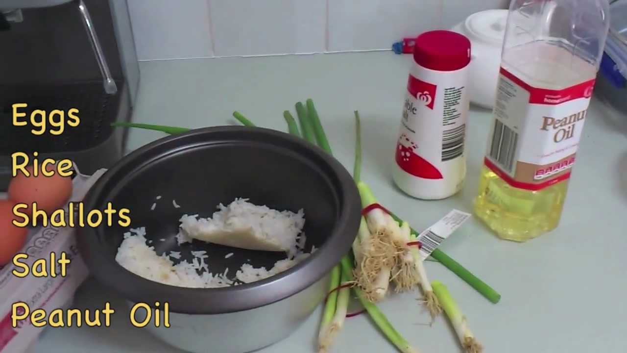 How To Cook Simple Fried Rice 20130407 - YouTube
