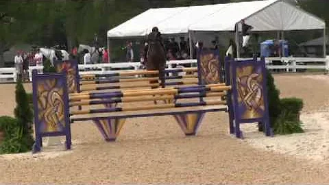 Video of LOREANA ridden by MICHELLE KAMINE from Sh...