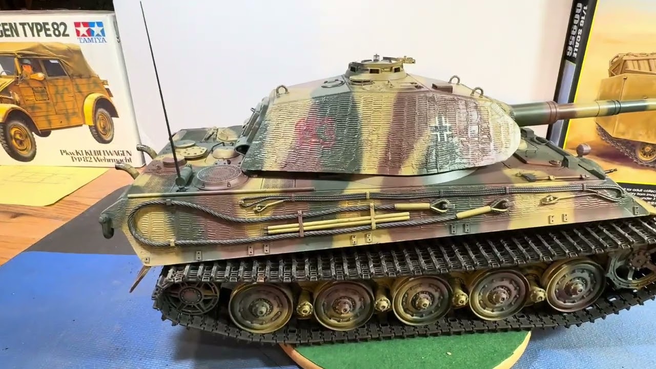 TAMIYA KING TIGER 1/16 モーター付き Tamiya 1/16 King Tiger rebuild, Final - YouTube