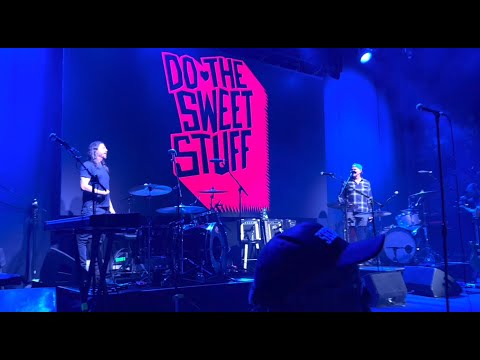 Dave Grohl & Chad Smith drum-off/Patty Smyth "Our Lips are Sealed" Josh Homme & Friends, LA 3.20.24