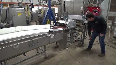 UBE Bun Slicer Bagger Line, Running