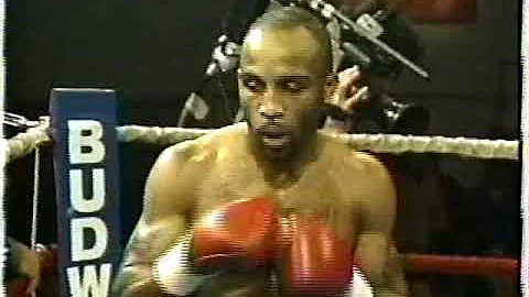 Buddy McGirt vs Frank Montgomery