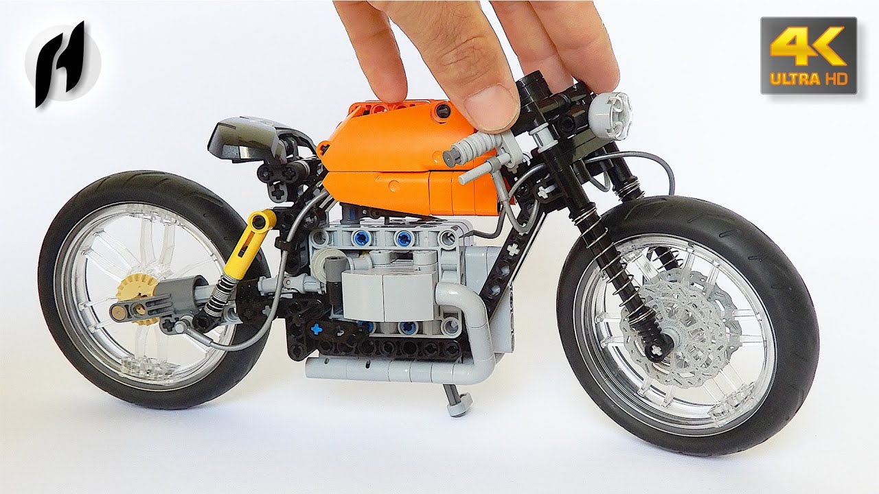 Lego Technic BMW Motorcycle (MOC - 4K) 