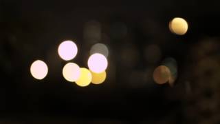 Night Focus pull and Bokeh canon 650D ISO 1600 F1 4 With post denoising