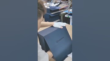 A real shot of the gift box factory #factory #box #boxmaking #giftbox