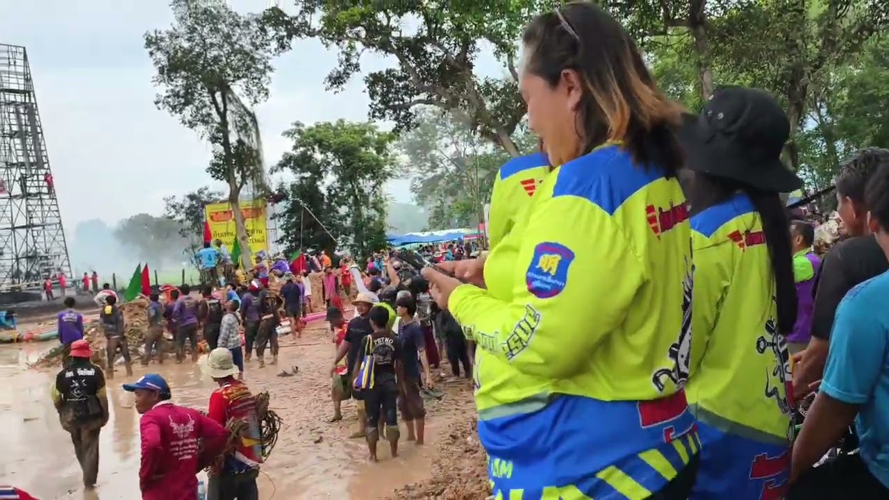 พาชมการจุดบั้งไฟแสน–ล้าน อำเภอพนมไพร ปี 2568 🚀ยิ่งใหญ่ อลังการ สมศักดิ์ศรี “บั้งไฟพนมไพร