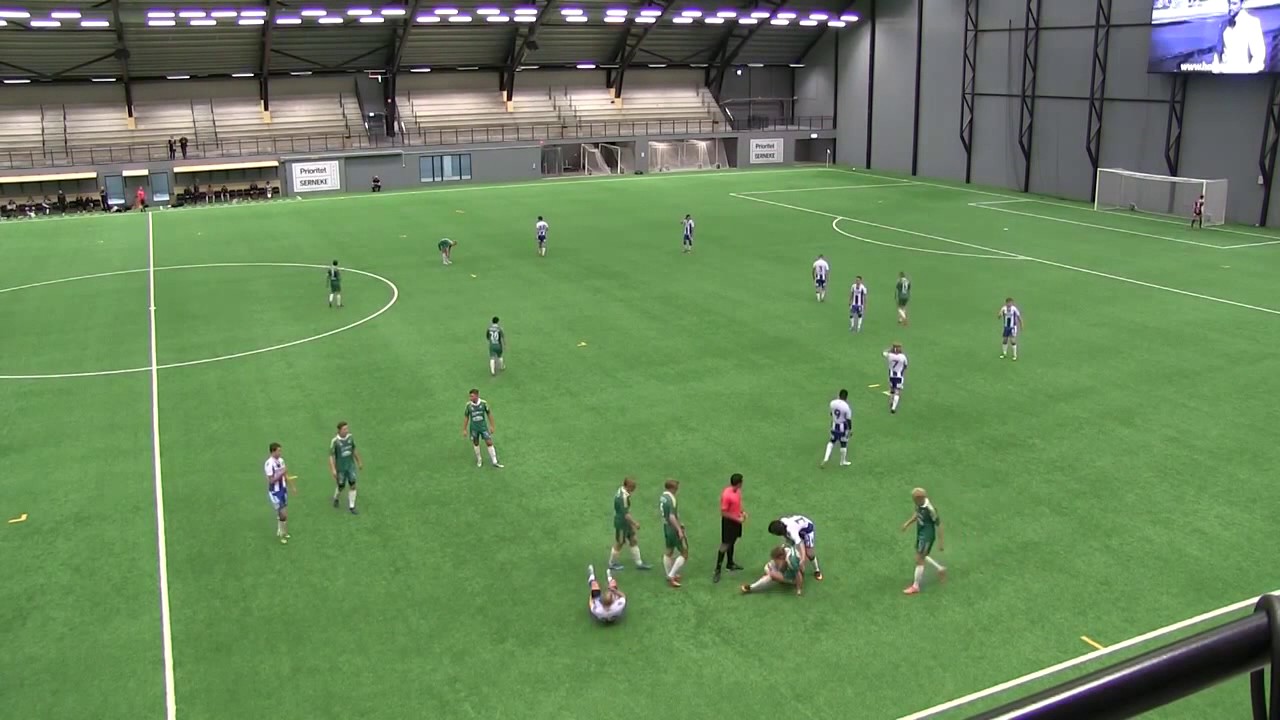 Referee situation: Reckless challenge 5