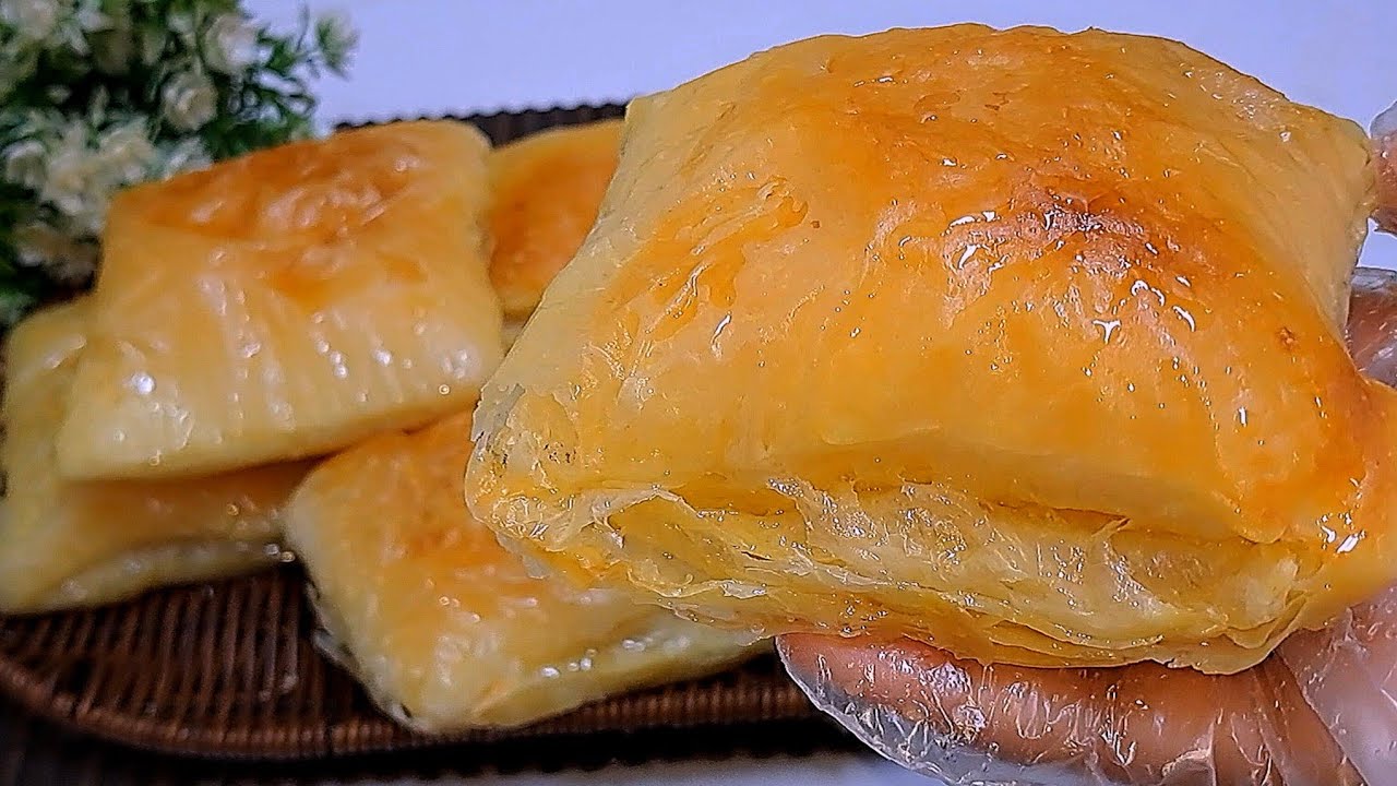 Выпечка в духовке по гениальному рецепту! Лёгкая и слоёная, вы будете поражены её красотой! Самый...