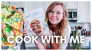 COOK WITH ME [sweet & spicy vegetarian pineapple pizza] // Half Baked Harvest Super Simple Cookbook