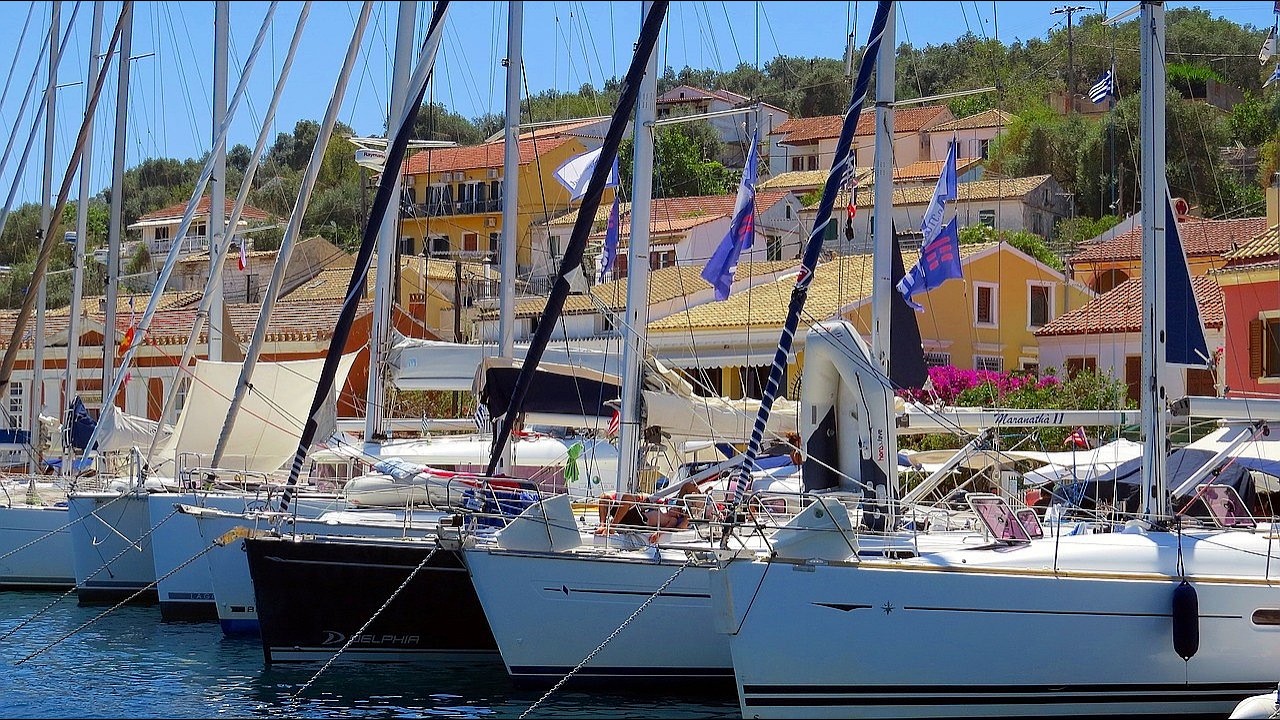 ⁣Five Boat Docking Skills All Skippers Need to Know