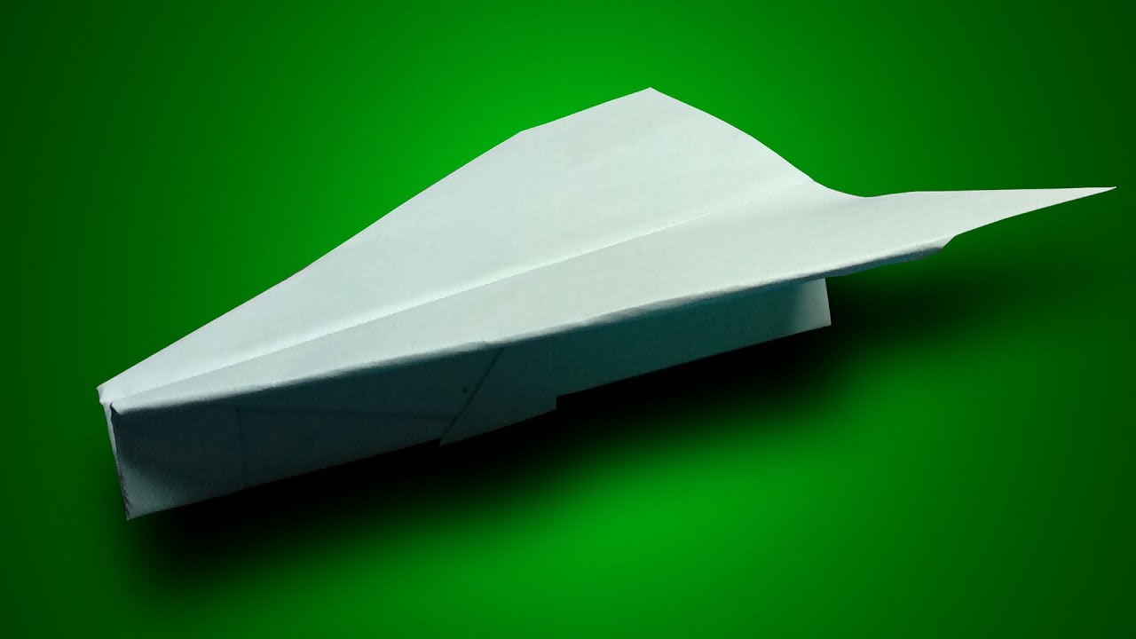 Flies 100 feets! How to make a paper airplane that flies ...