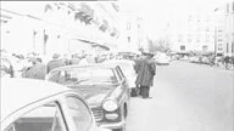 SYND 18 9 68 STUDENTS DEMONSTRATE IN PARIS AGAINST EXAMINATIONS