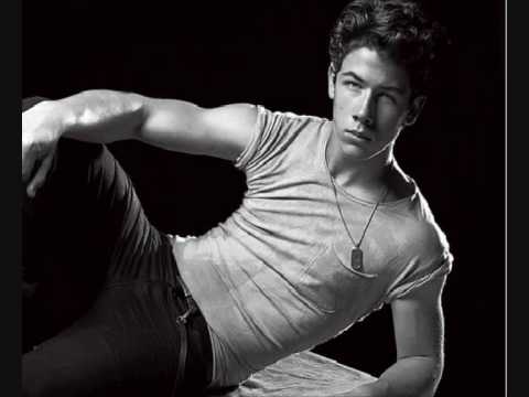 "Huntress" A Jonas Brothers Vampire Love Story Cha...