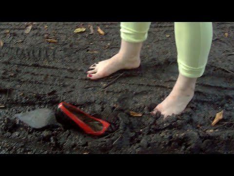 heels in mud - stuck - worn shoes. Part one