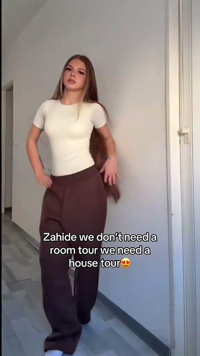 Her house is so pretty @zah1de_ #house #pretty #housetour #real #roomtour #zahide #fyp