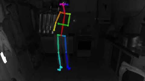IR image based skeleton extraction with attached objecet
