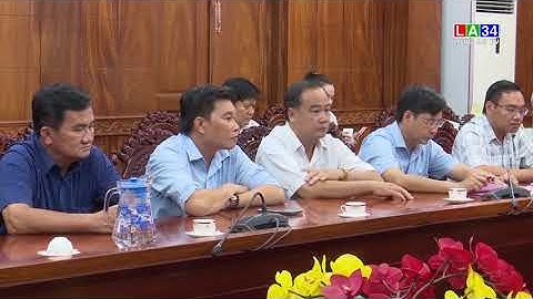 Tân Trụ công bố các quyết định về công tác cán bộ | LONG AN TV