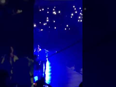 Bonita Sebastian Yatra EMILIA Movistar Arena Chile