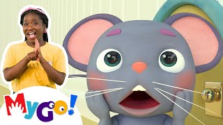 Hickory Dickory Dock | MyGo! Sign Language For Kids | CoComelon - Nursery Rhymes | ASL
