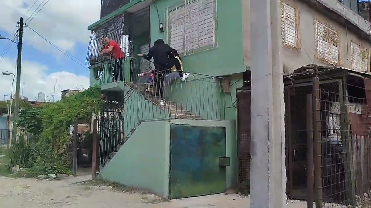 Desde el barrio Pitaluga a reparto Peralta Holguin Cuba 