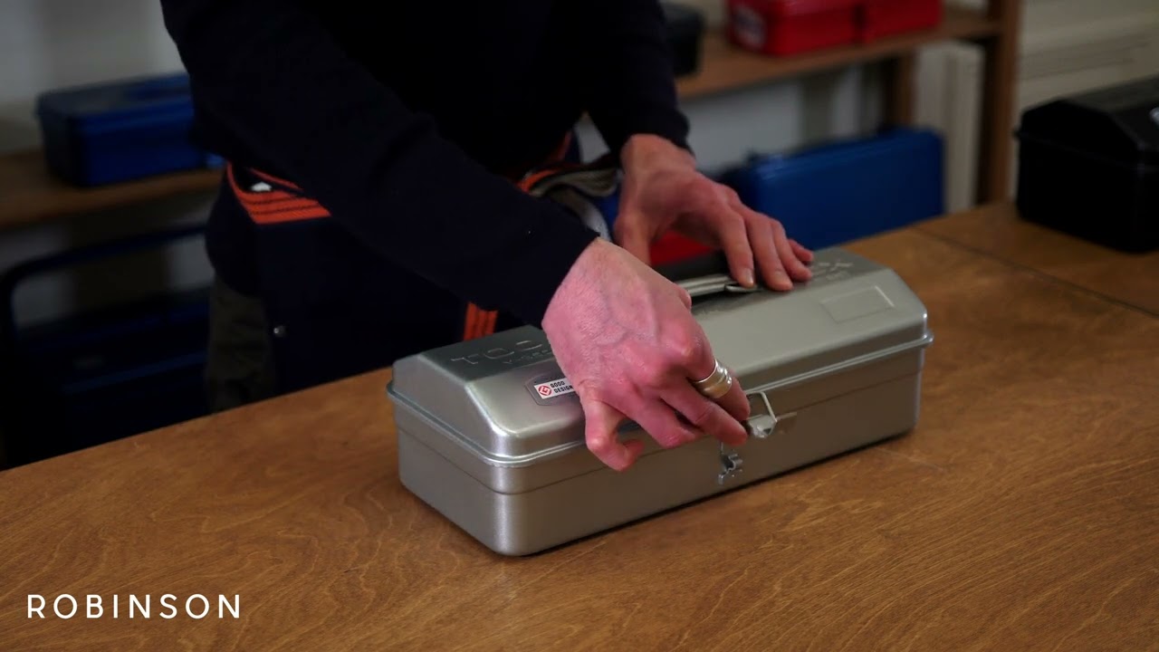 Robinson • Toyo Steel toolbox • Y350 Grey - YouTube