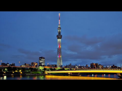 東京スカイツリー　ライトアップ　白色　レインボー　➡　人気シンガーソングライター米津玄師「Pale Blue」特別ライティング　点灯～♪　　隅田川　桜橋　雷の後