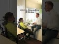 Ab und zu übernehme die Kollegen die Arbeit von dem Chef, einfach mal so 😁