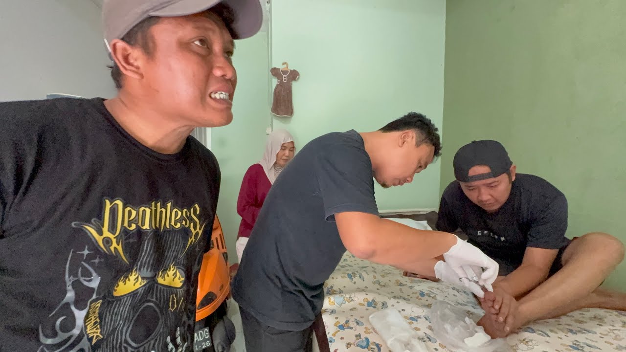 KATA PAK DOKTER DIKA DENNY BATHANG AKAN MENJADI PAK MUJIANTO JILID 2 💔🪑🩼