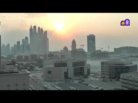 Video: 12 Kijkt Naar De Moderne Skyline Van Dubai - Matador Network