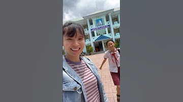 Onverwacht mijn kleinkind van school halen, nadat ik hem een ​​half jaar niet heb gezien #shorts ...