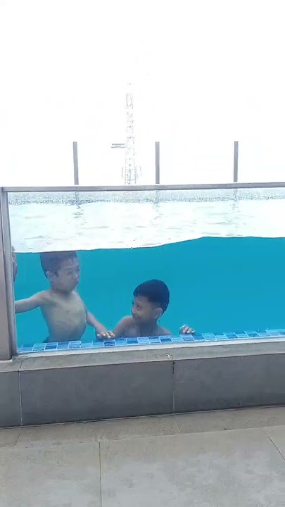 latihan tahan napas di kolam renang #shorts