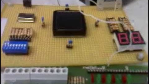 CPLD DEVELOPMENT BOARD AND BYTE BLASTER