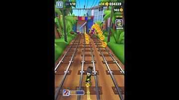 How to dodge 3 rows of coins? #subwaysurfersshorts