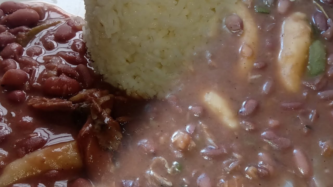 This is my stew peas menu// stew peas with salt fish and white 🍚 rice 