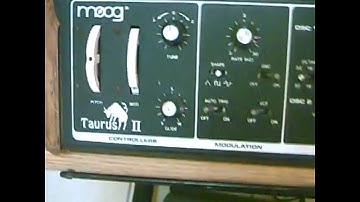 Moog Taurus II Midified Bass Pedals Vintage Analog Synthesizer