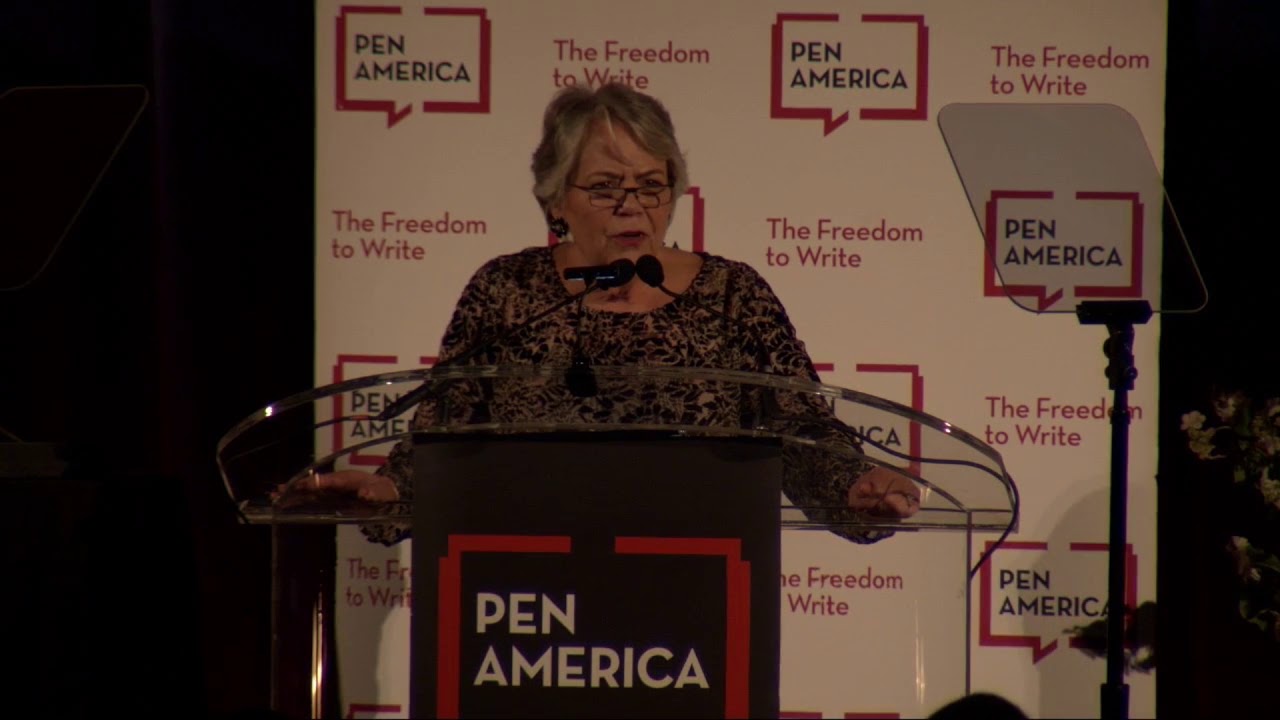 international smoke 2018 Literary Gala: Carolyn Reidy, 2018 PEN America Publisher Honoree