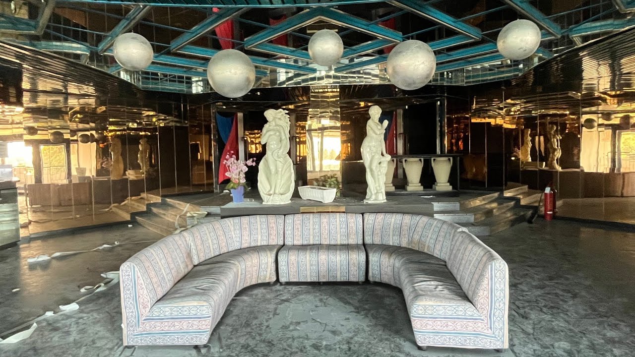 Urbex Italia: Sentiamo rumori inquietanti nella discoteca abbandonata | Urbex MJ