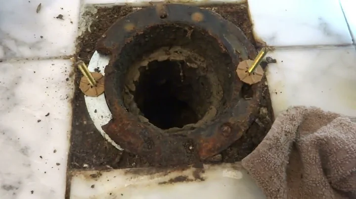 How To Fix a Broken Toilet Flange
