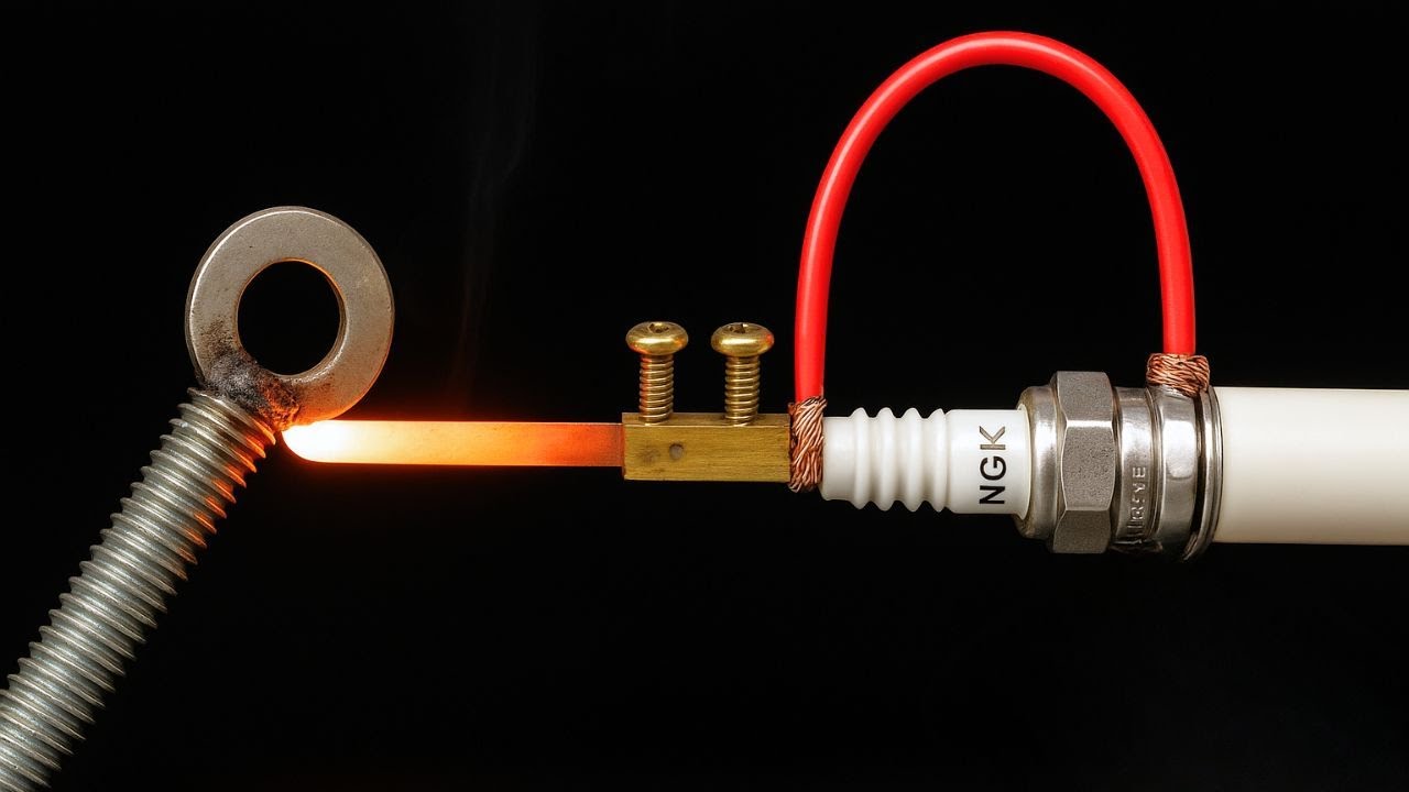 🔋 Всего 1 минута! Сделайте супермощный сварочный аппарат своими руками из батарейки 1,5 В