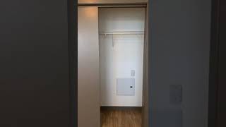 E1 557 sq  ft