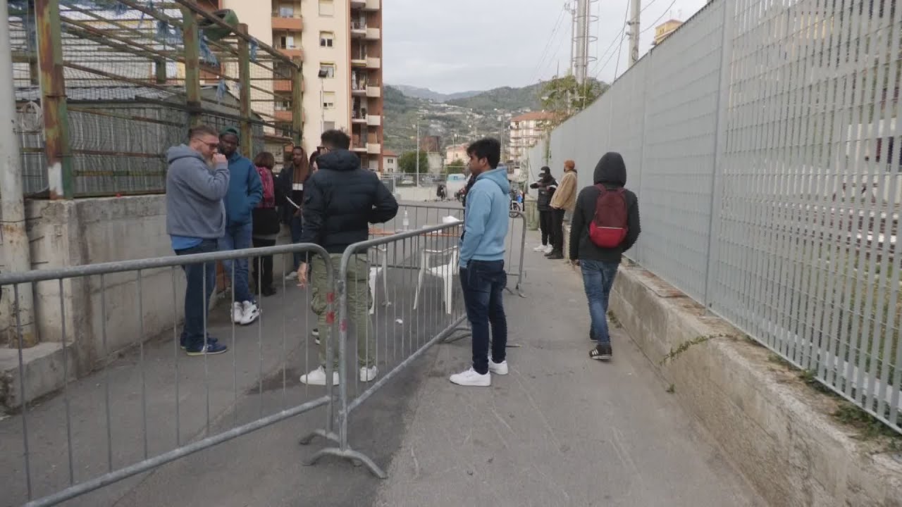 A Ventimiglia, è la Caritas Intemelia a prendersi cura dei migranti
