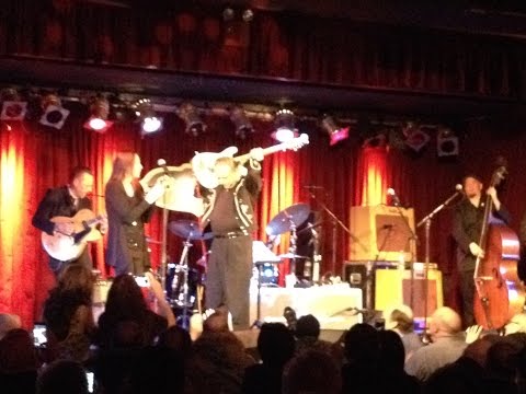 Jimmie Vaughan & Tilt-a-Whirl Band - BB King's, NYC - 3.19.15 ...