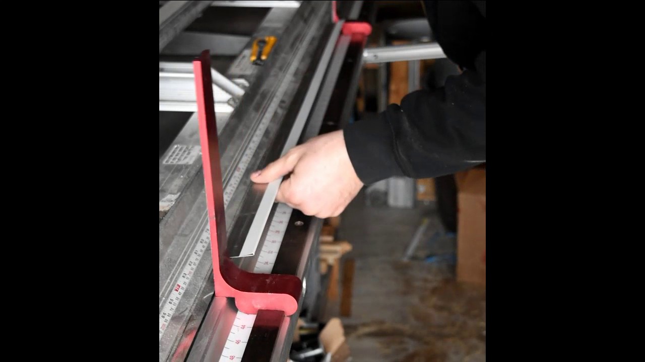 Bending a window Flashing with double bend using the JustBend tool