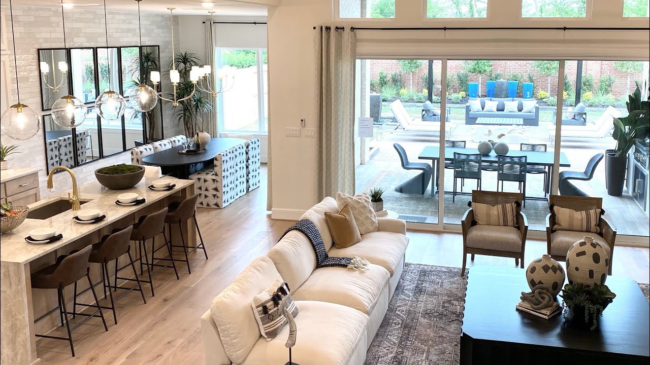 Tour a Incredible 5 Bedroom Luxury Home with New Home Design | New Home Tour