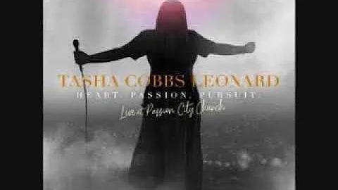 16 Gracefully Broken Live   Tasha Cobbs Leonard