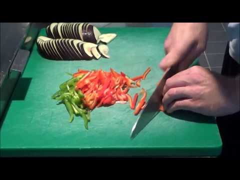Vidéo: Pizza Avec Riz Et Légumes
