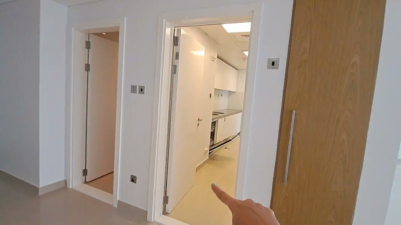 Etihad Tower 2 2507 2br 2A 1,390sqft Emirates Palace 160k Pool, Gym & Sauna 1Parking